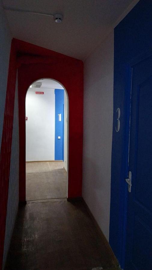 Cool Traveler Hostel Kyiv Exterior photo
