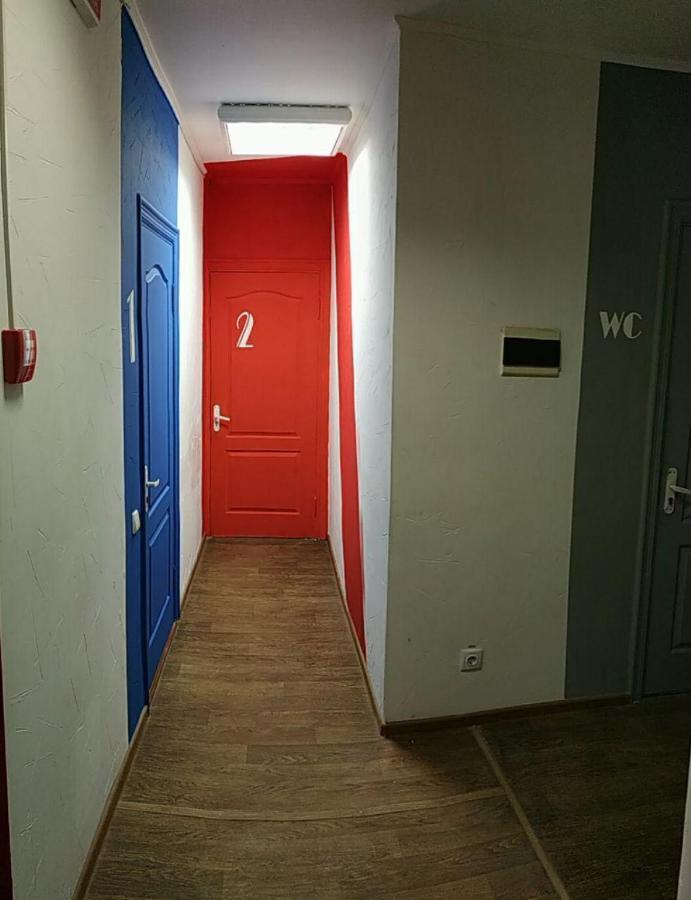 Cool Traveler Hostel Kyiv Exterior photo